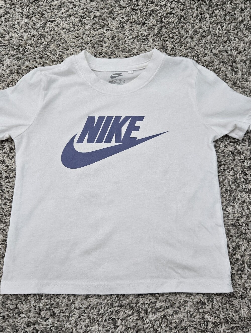 White Nike Short Sleeve Top